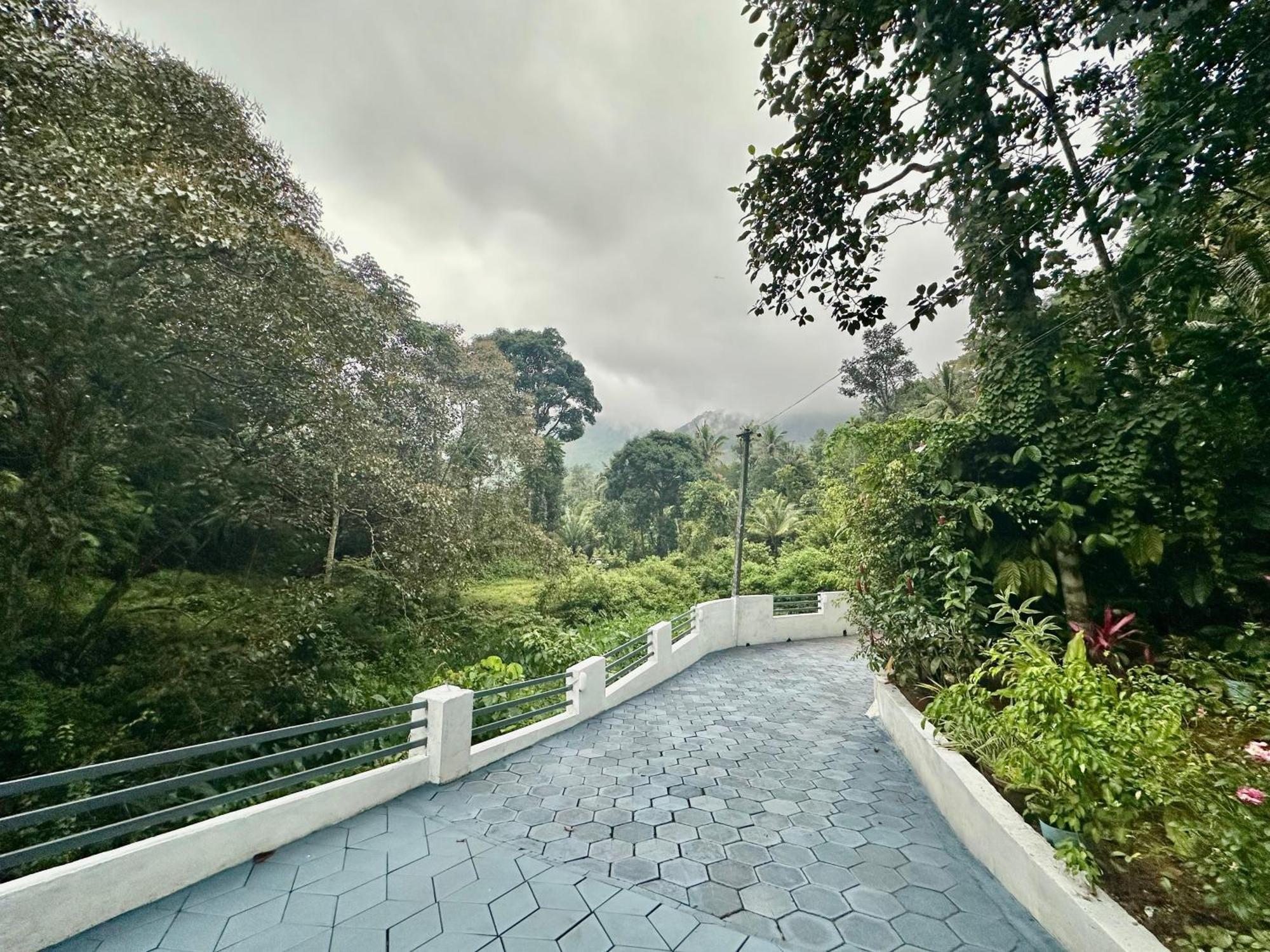 Morning Hills Villa Munnar Exterior photo